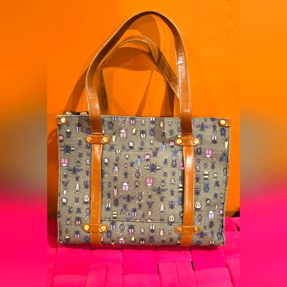 Canvas Tote Bag with Leather Straps - Olive Green Beetle Print - Picture 1 of 4